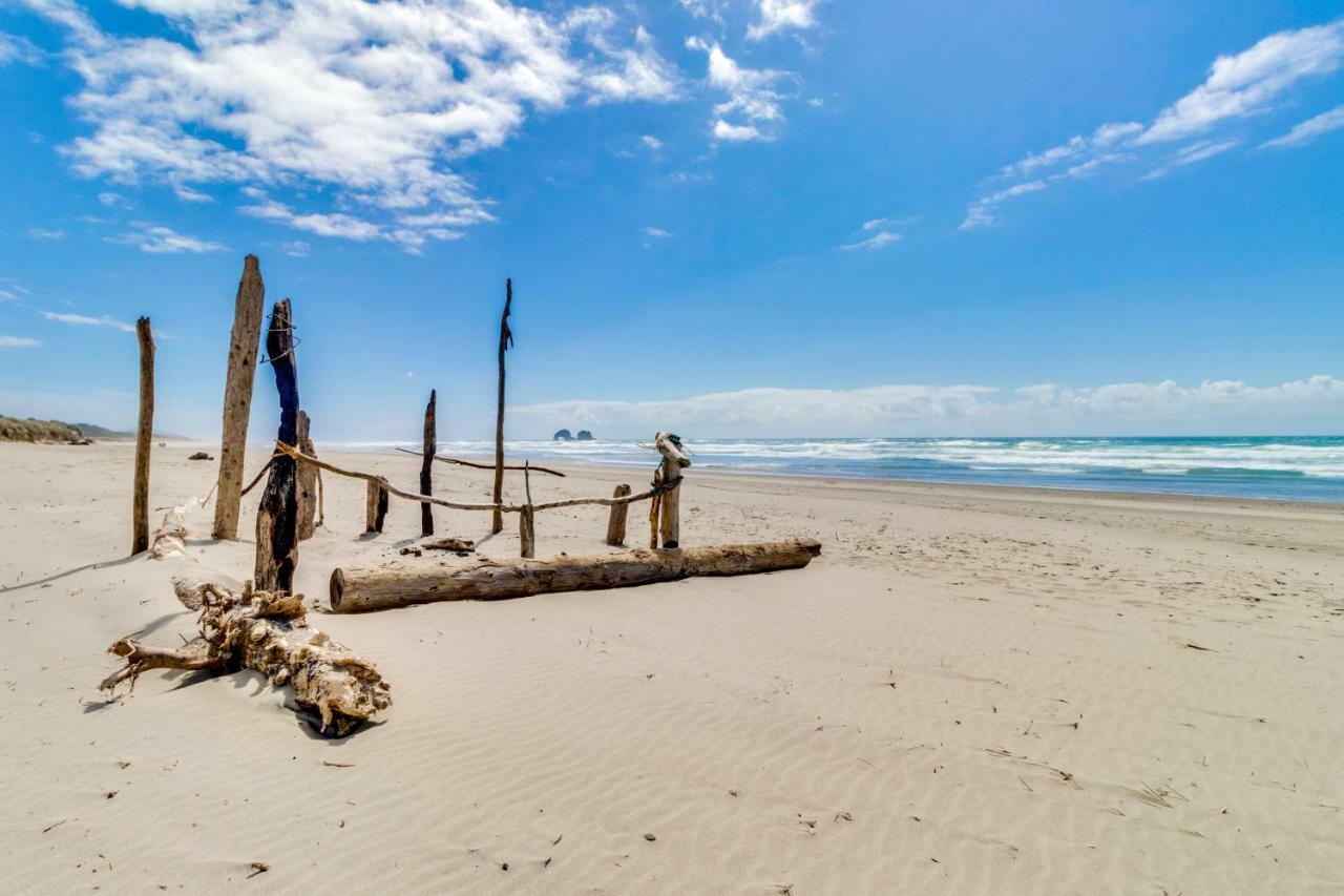 Vila Calm Waters Rockaway Beach Exteriér fotografie